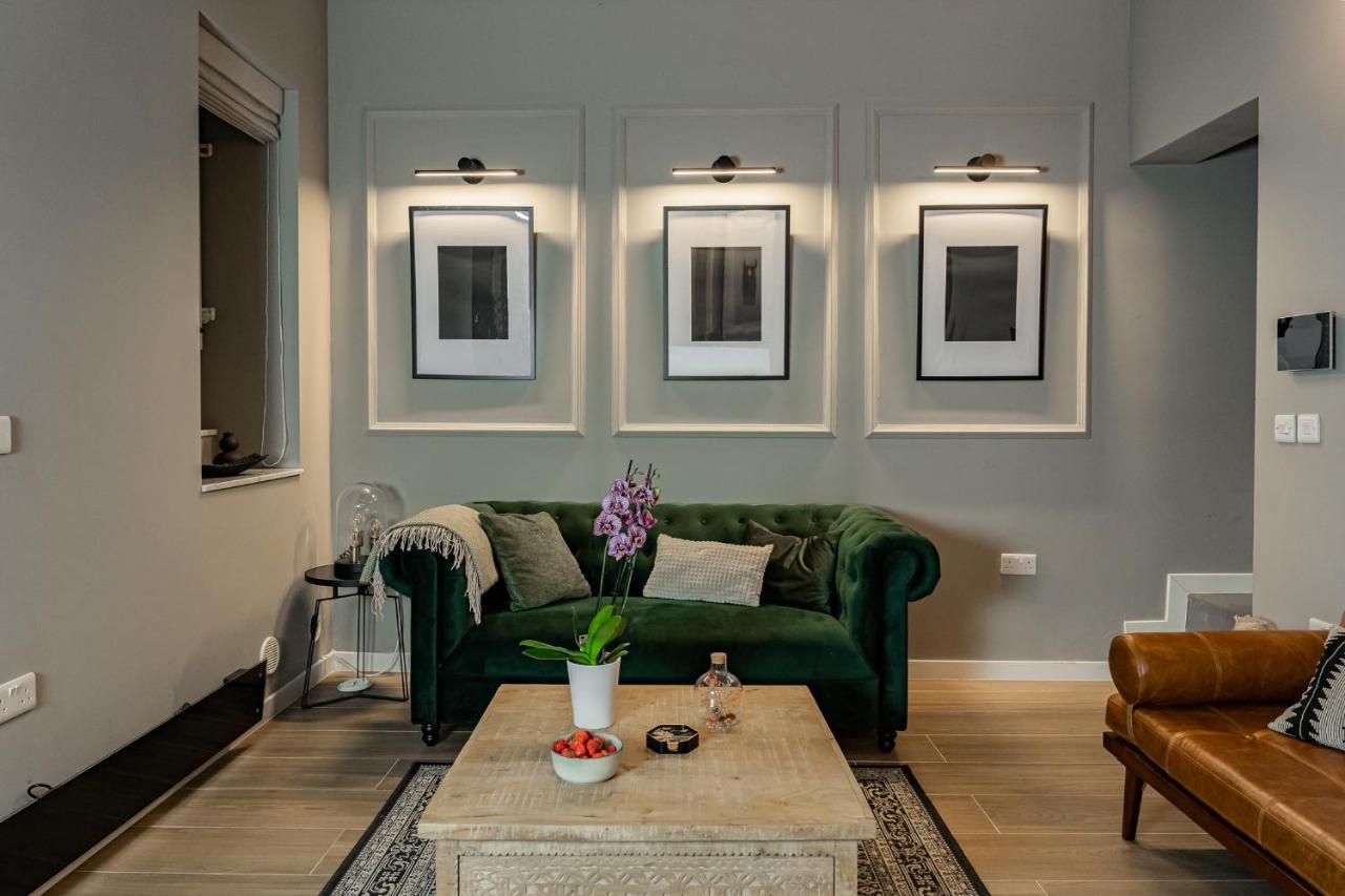 Luxury 2Bdr In The Heart Of Valletta! Tv And Wifi Luaran gambar